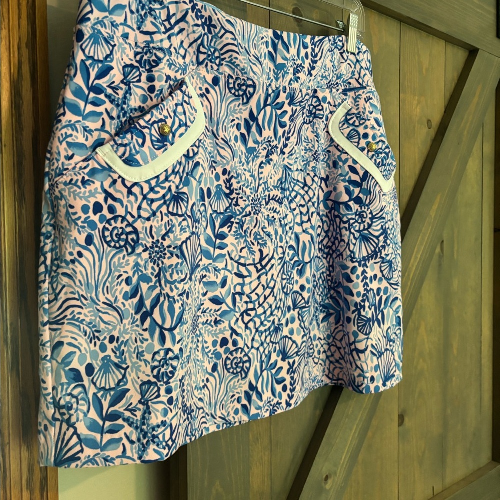 EUC Lilly Pulitzer size 14 golf or pickleball Skort